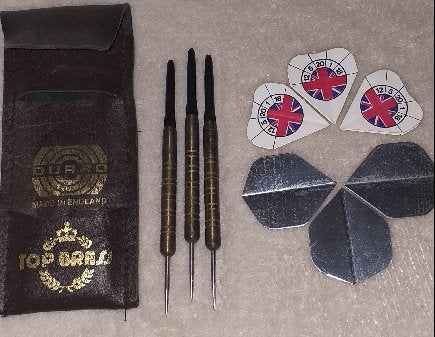 Set van 3 vintage darts: Durro met lederen opbergtas, Verzenden, Gebruikt