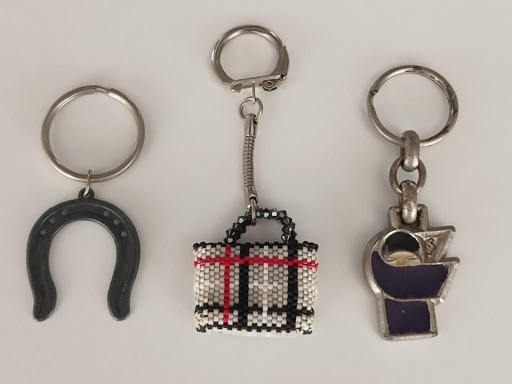 Set van 3 sleutelhangers: hoefijzer, tasje, dame met sjaal, Ophalen, Gebruikt, Overige typen