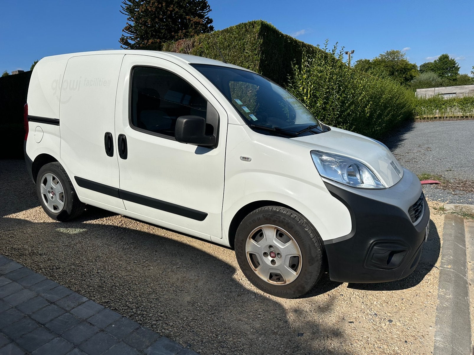 Fiat Fiorino 1.3jtd 2022 clima, PDC, multimédia, Achat, Euro 6, Boîte manuelle, Noir