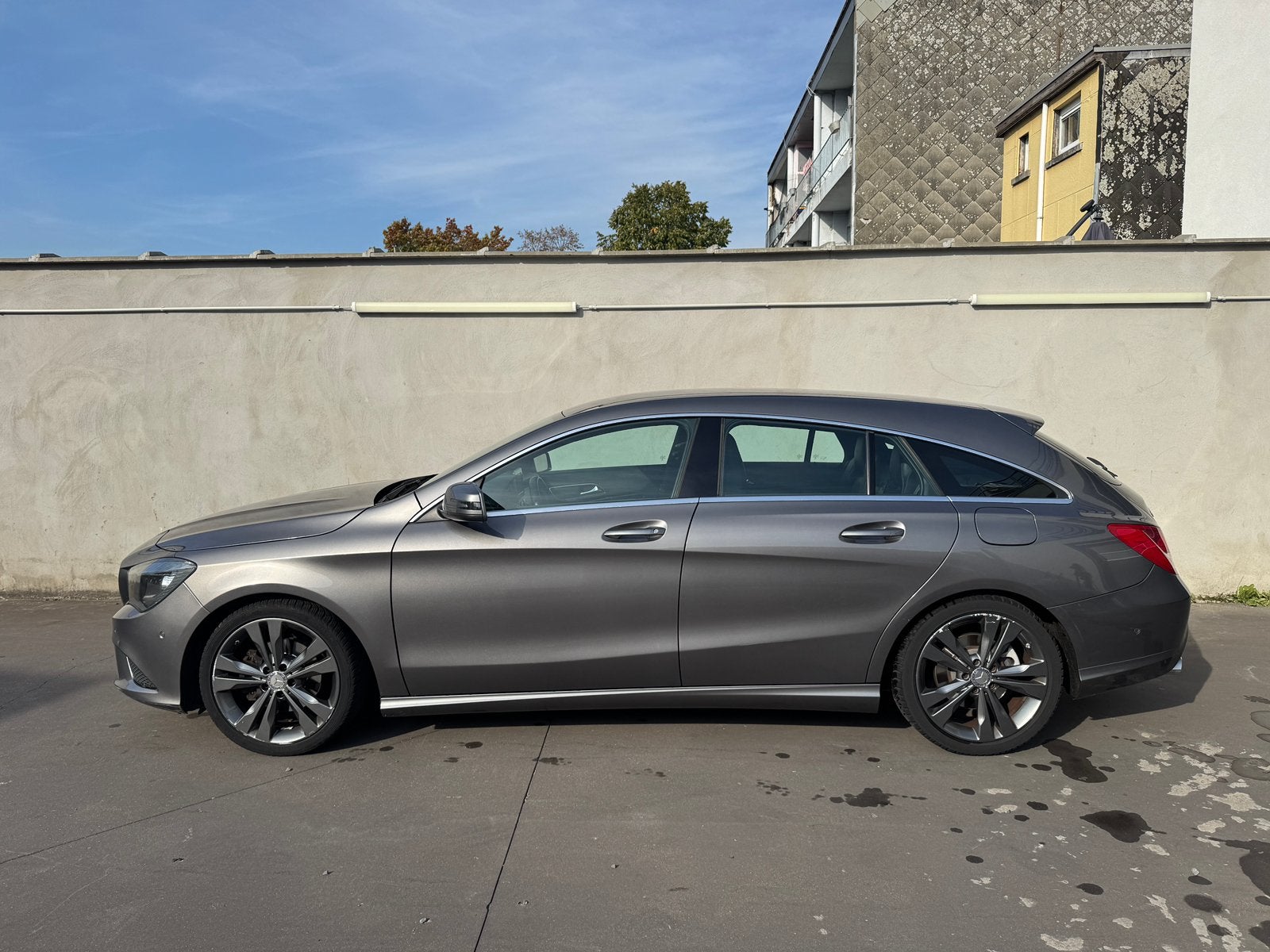 Frein de tir Mercedes-Benz CLA 180d, look AMG, cuir, Cuir, CLA, Achat, Entreprise