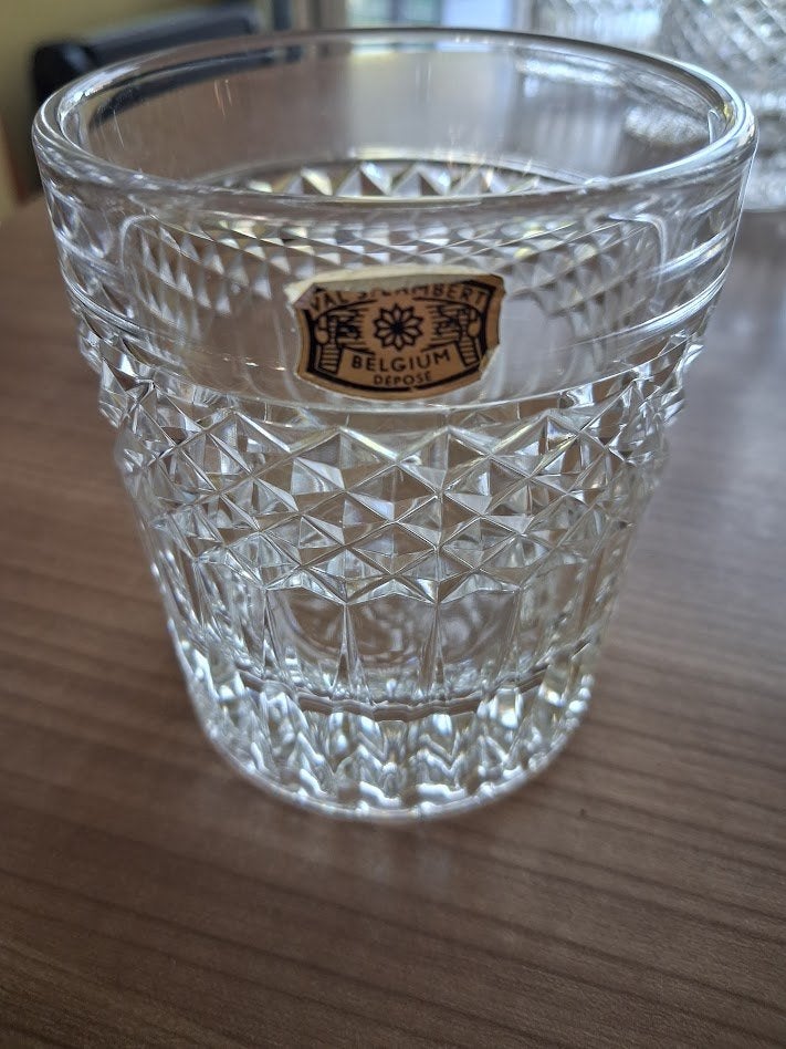 Ensemble de 12 verres à gobelet de la marque Val St Lambert., Antiquités & Art, Enlèvement ou Envoi