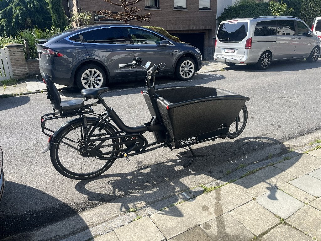 Bosch Performance CX uit de Urban Arrow-familie — 4.680 km, Gebruikt, 3 kinderen, Huif, Schijfrem
