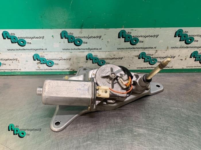 Moteur essuie-glace arrière d'un Suzuki Ignis (Ignis J. 99-, -, 3 mois de garantie, Utilisé, -