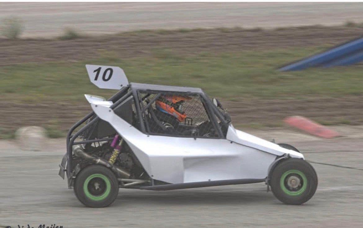 Nette fia peters kartcross, Auto diversen
