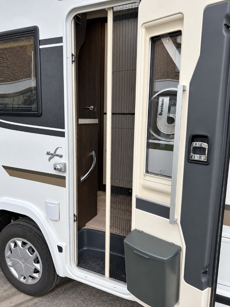 Benimar Cocoon 481 Northautokapp, Caravanes & Camping, Jusqu'à 4, Porte-vélos, Caméra de recul, Réfrigérateur