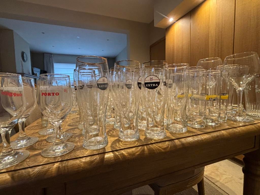 Bierglazen, Enlèvement, Leffe