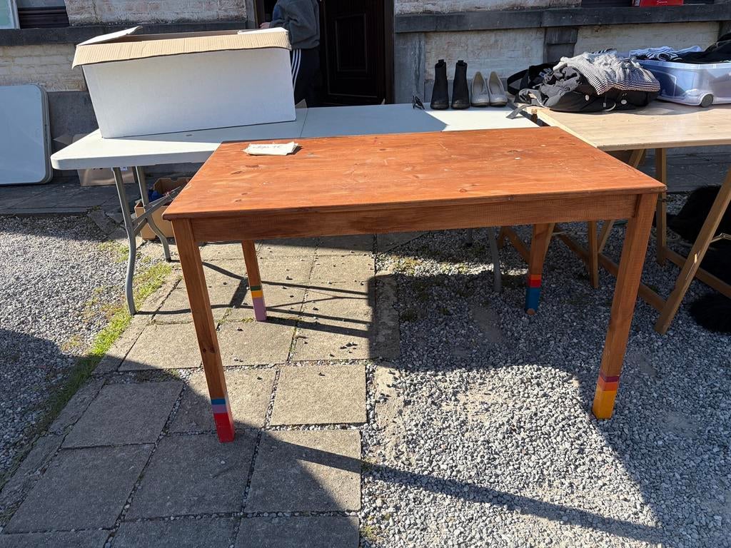 Table Ikea en bois, Enlèvement, Utilisé, Multicolore, Bois