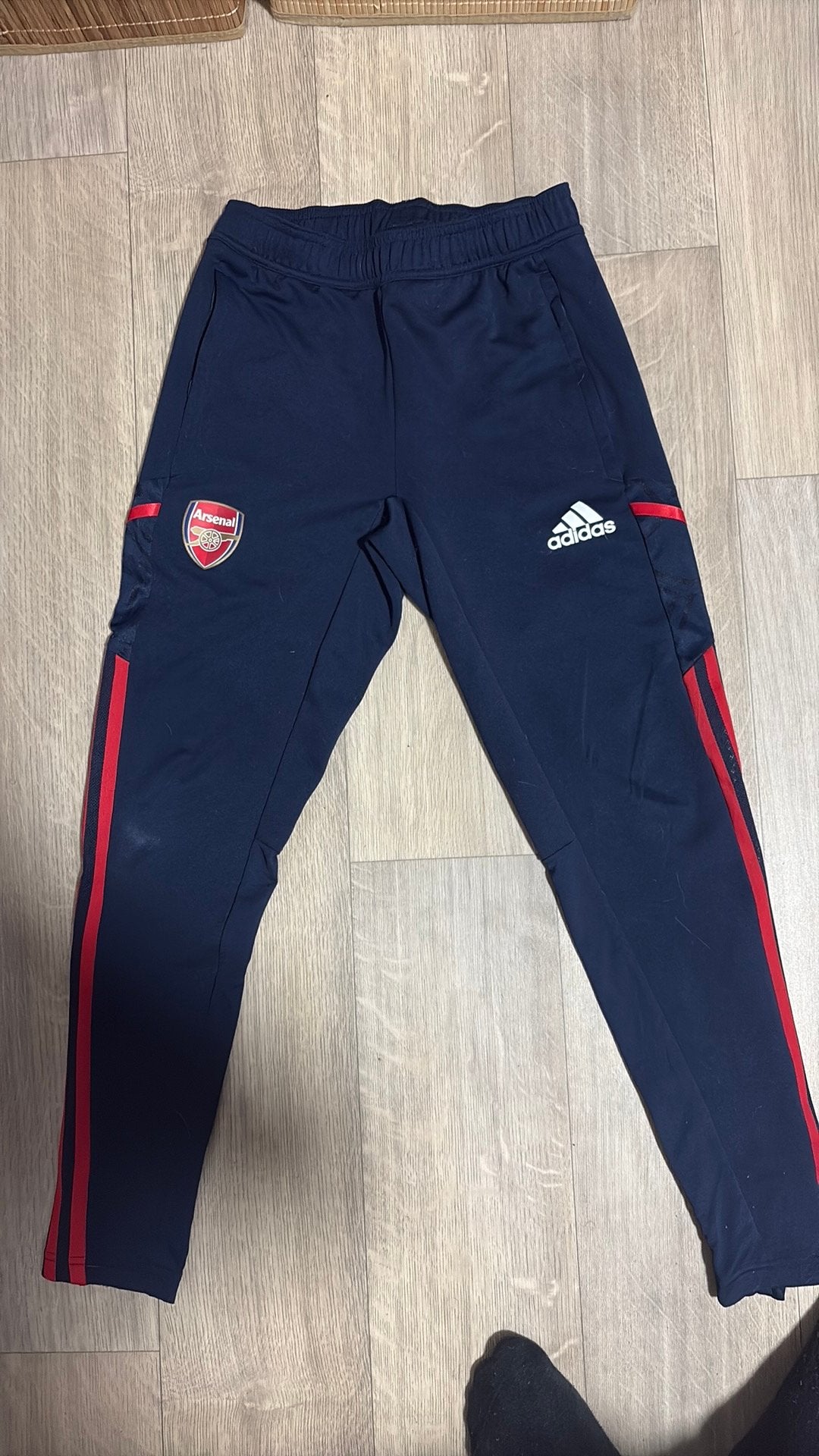 training d’entrainement arsenal, Vêtements | Hommes, Vêtements de sport, Enlèvement, Comme neuf, Taille 46 (S) ou plus petite