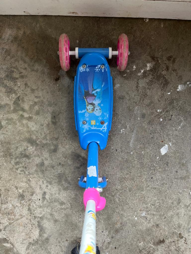 Step Frozen Elza, Fietsen en Brommers, Ophalen, Gebruikt