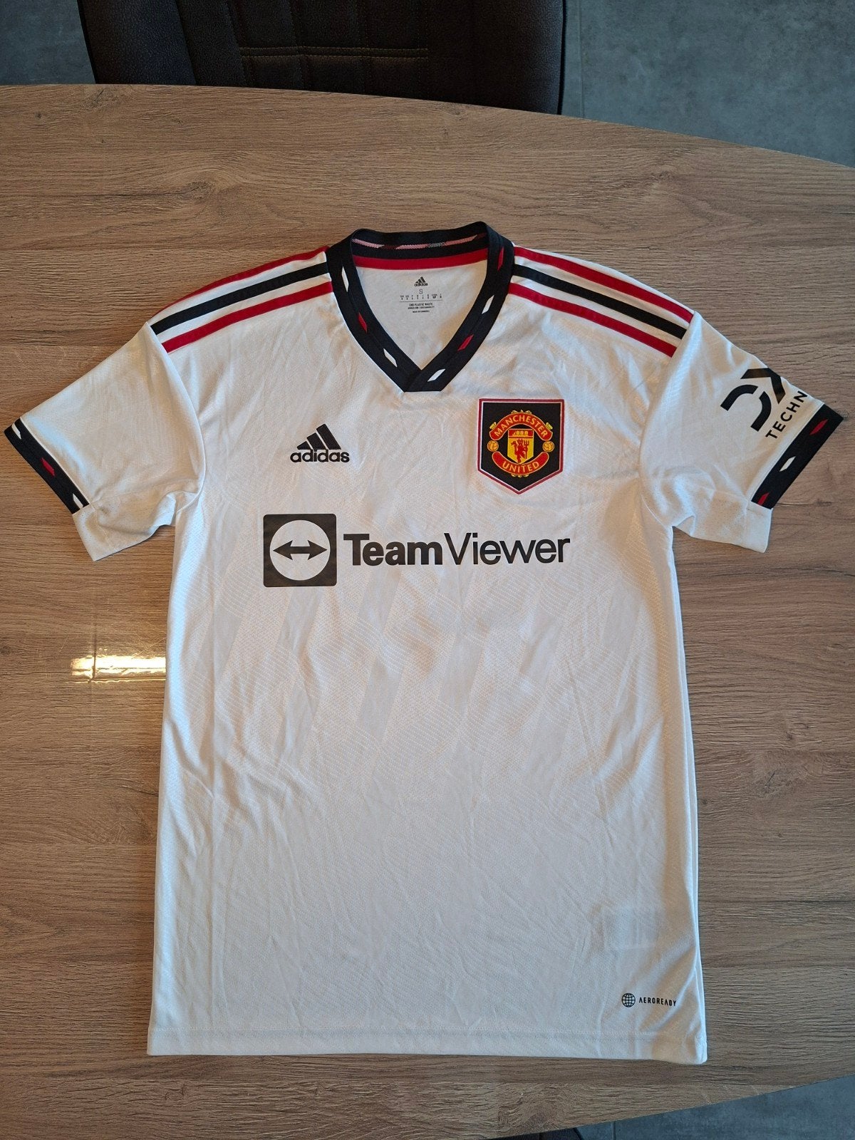 Adidas Manchester United Uitshirt Eriksen 14, Sport en Fitness, Maat S, Ophalen of Verzenden, Nieuw, Shirt