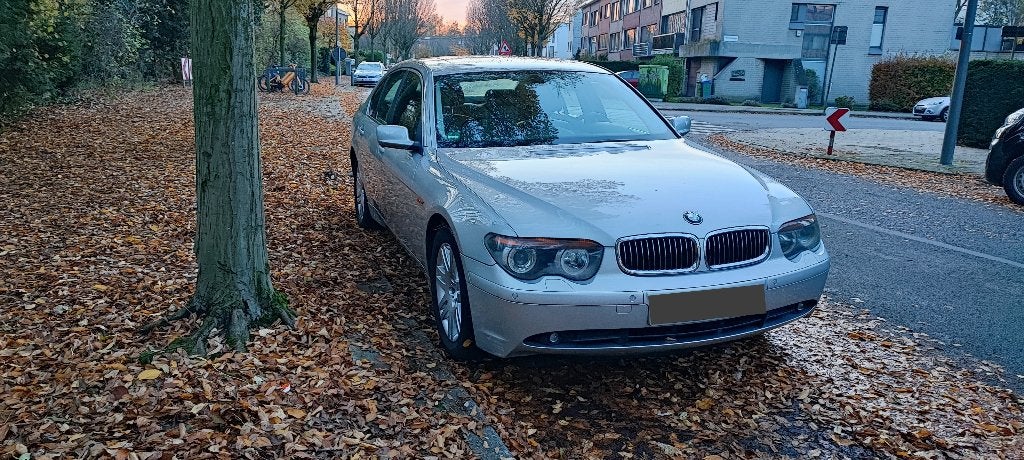 BMW 745i V8, Autos, BMW, Cuir, Argent ou Gris, Achat, Noir