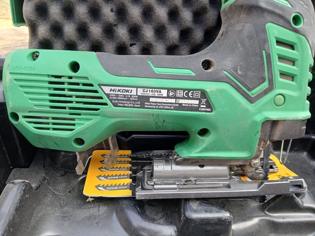 HiKOKI CJ160VA 800W elektrische decoupeerzaag, Doe-het-zelf en Bouw, Gereedschap | Zaagmachines, Ophalen, 600 tot 1200 watt, Decoupeerzaag