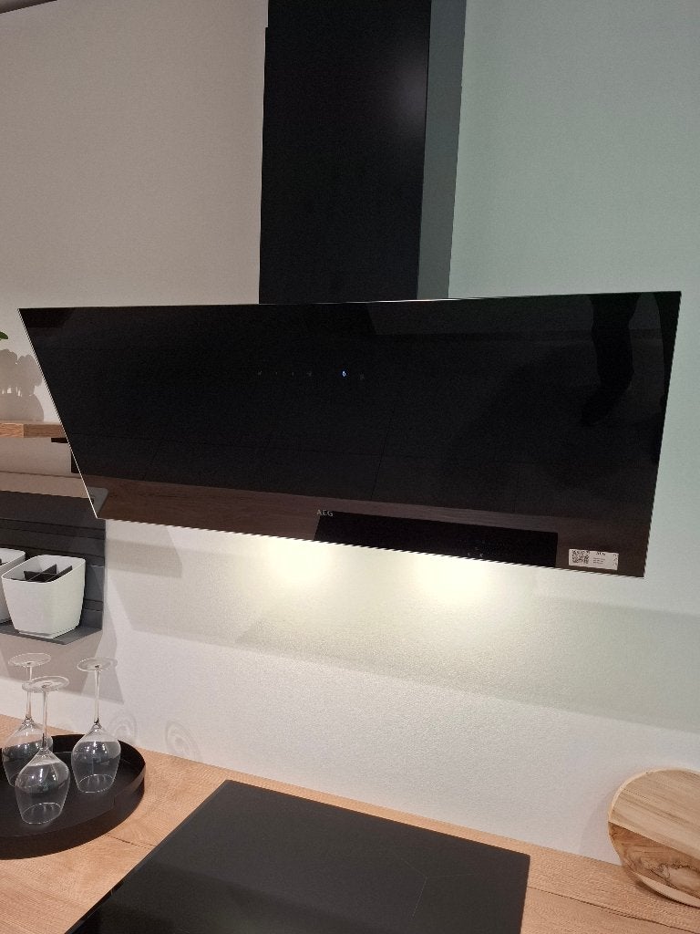 HOTTE MURALE AEG NOIRE 90 cm excellent etat, Electroménager, 600 à 800 m³/h, Moteur, Hotte murale, Enlèvement