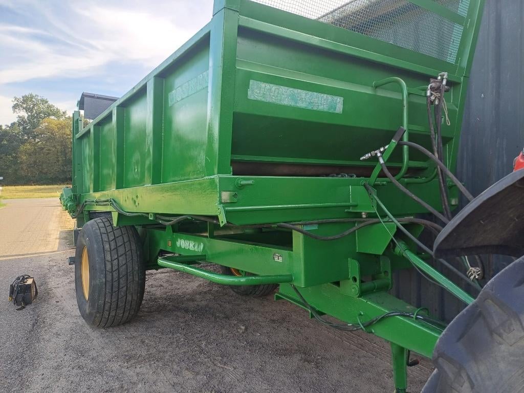 Joskin mest wagen, Ophalen, Akkerbouw