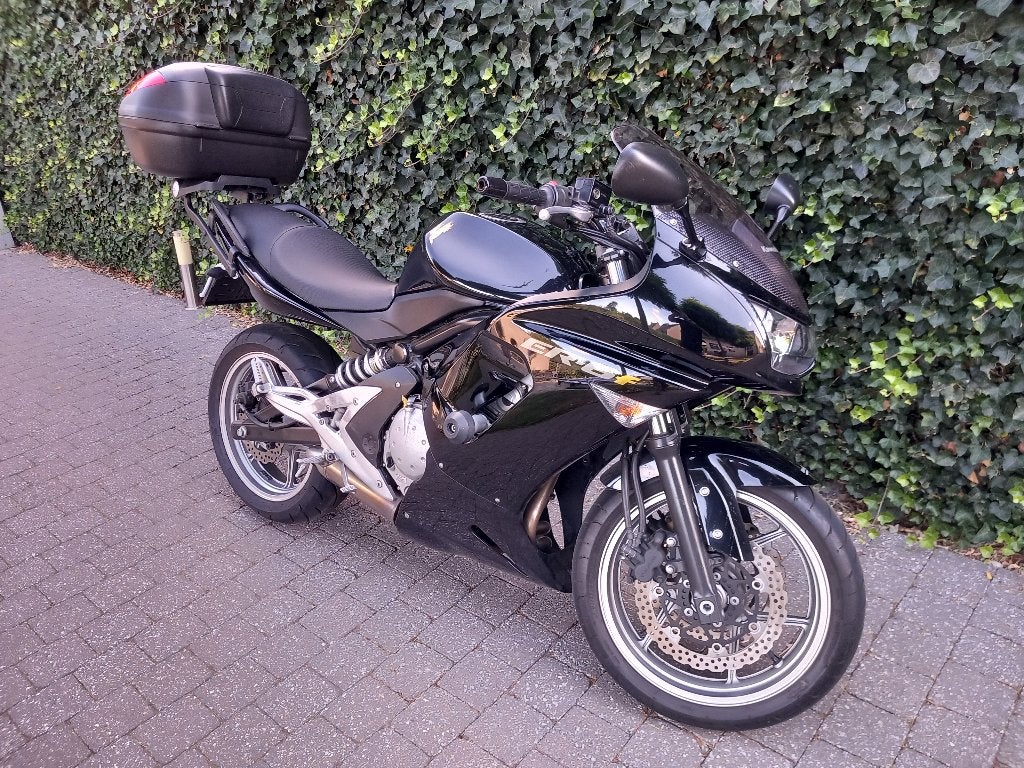 kawasaki er6f, Motoren, Motoren | Kawasaki, Particulier, Sport, meer dan 35 kW, 2 cilinders, Motorrijbewijs A, Handgeschakeld