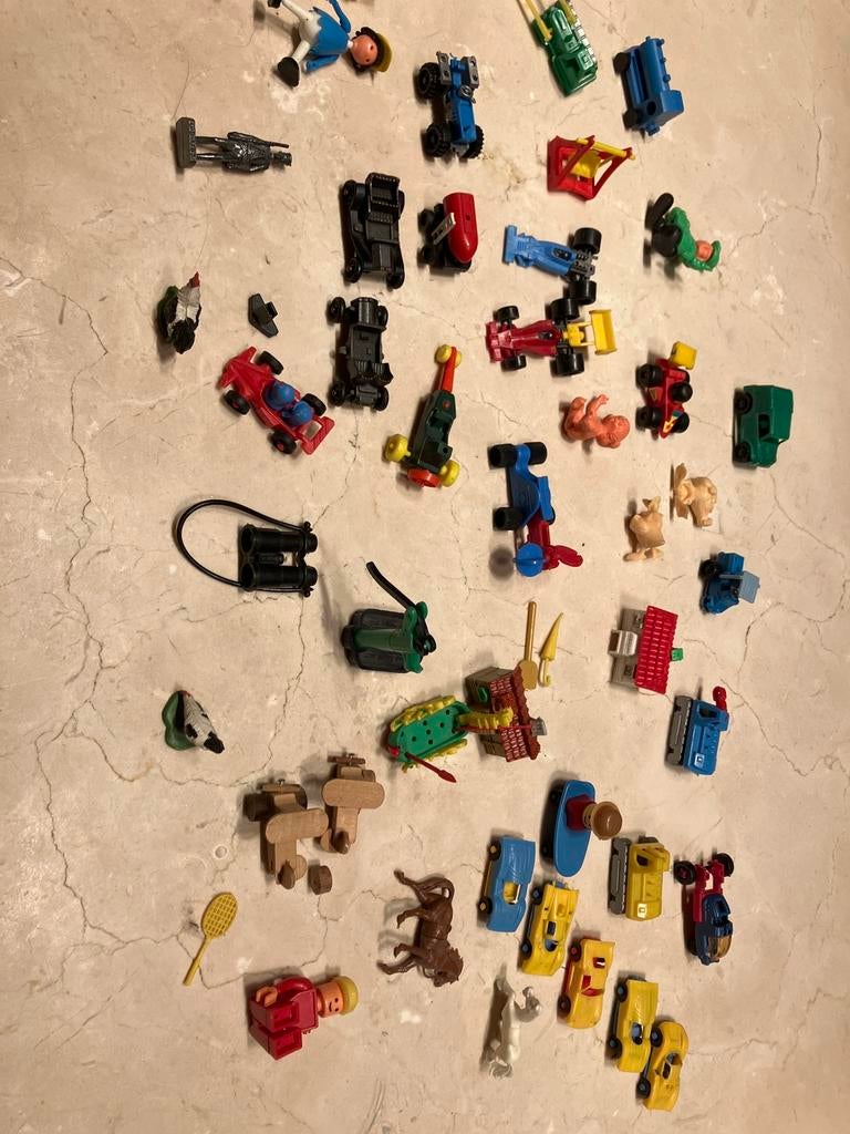 “Grote lot Kinder Surprise speelgoed jaren 80/90”, Verzamelen, Ophalen of Verzenden, Gebruikt, Overige typen