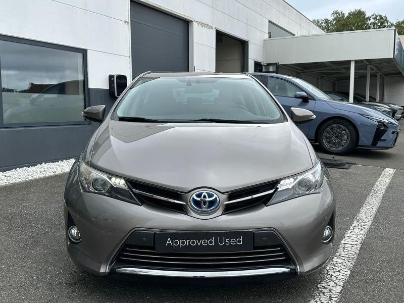 Toyota Auris Lounge, Automaat, Parkeersensor, Bruin, https://public.car-pass.be/vhr/2c944e5e-2cce-43d5-a270-434dccb02f92