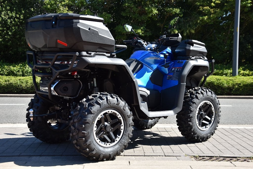 CF Moto - CForce 1000 – Touring Premium, Plus de 35 kW, 963 cm³, 2 cylindres