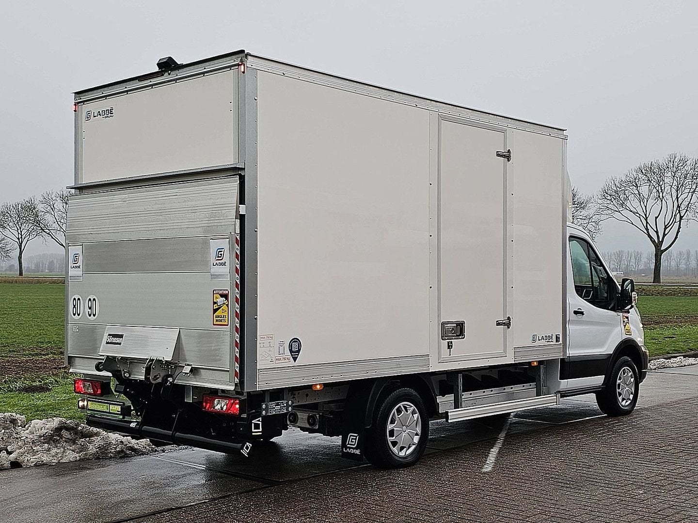 Ford E-TRANSIT Bakwagen Laadklep!, Autos, Camionnettes & Utilitaires, Achat, Entreprise, Automatique, Ford