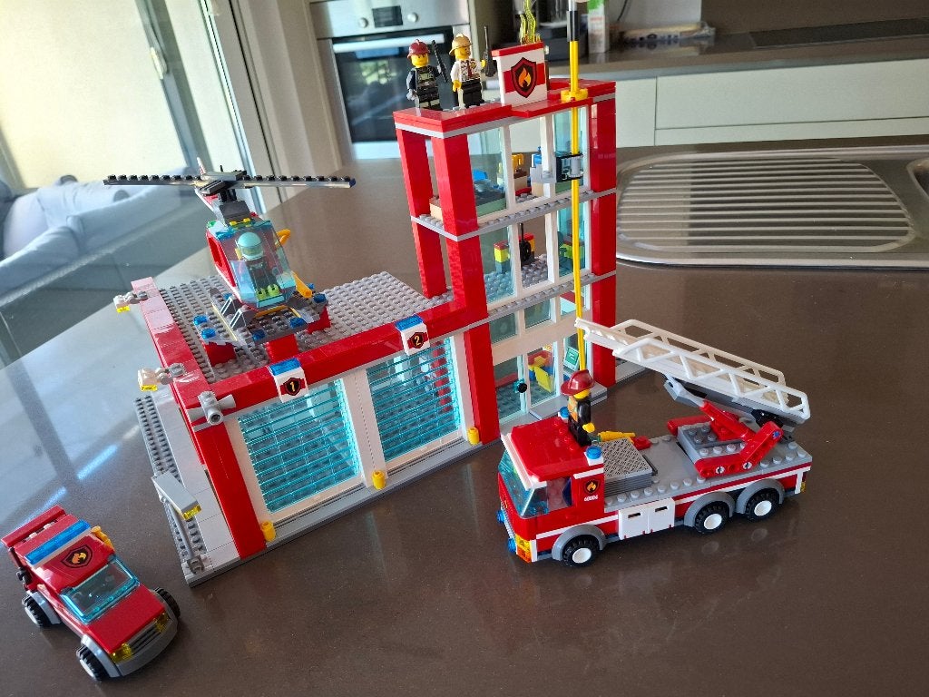 lego city brandweerkazerne, Kinderen en Baby's, Ophalen, Inclusief instructies, Lego, City