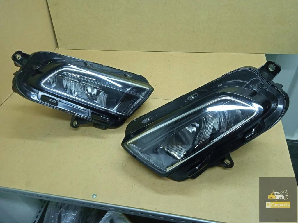 Fiat Fullback 2023- Dodge RAM 1200 rechterlamp links Volledi, Gebruikt, Stellantis Europe S.p.A., Info@stellantis.com, Corso Giovanni Agnelli 200
10135  Turin, IT