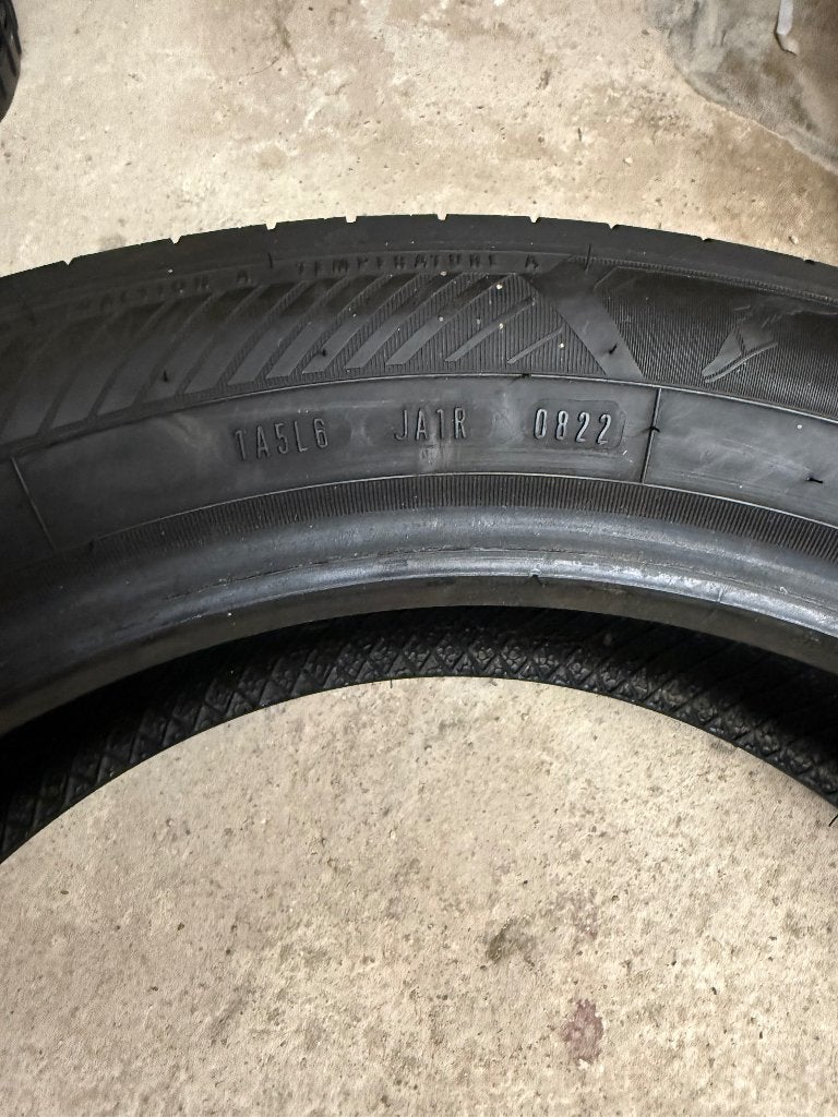 Nouveau Pneus pour Toyota aygo x 2022      175/65/R17  87H, Auto-onderdelen, Banden en Velgen, Ophalen, 175 mm, Nieuw, 17 inch
