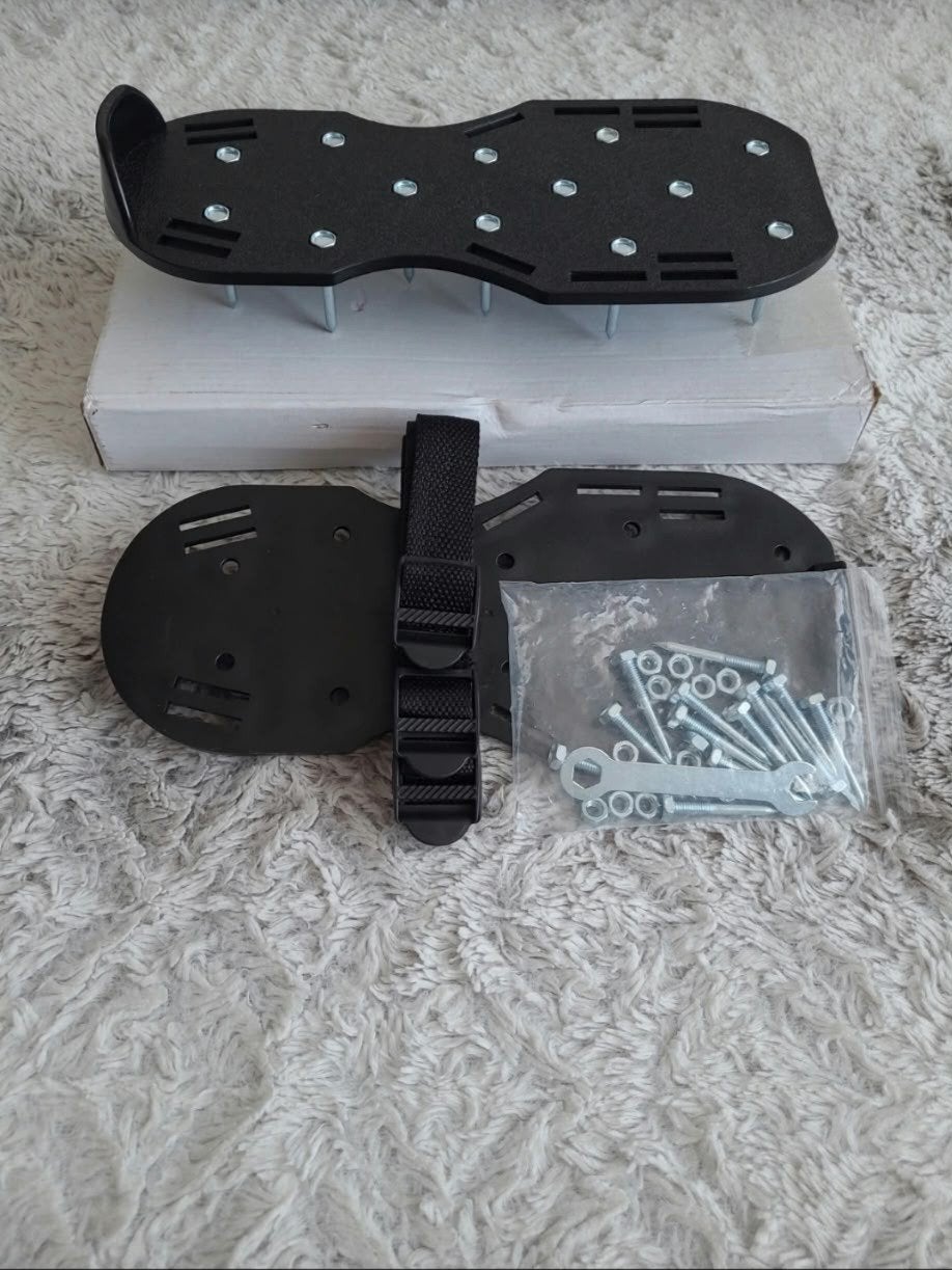Paire de chaussures aérateurs de pelouse, Sports & Fitness, Enlèvement ou Envoi, Neuf, Chaussures