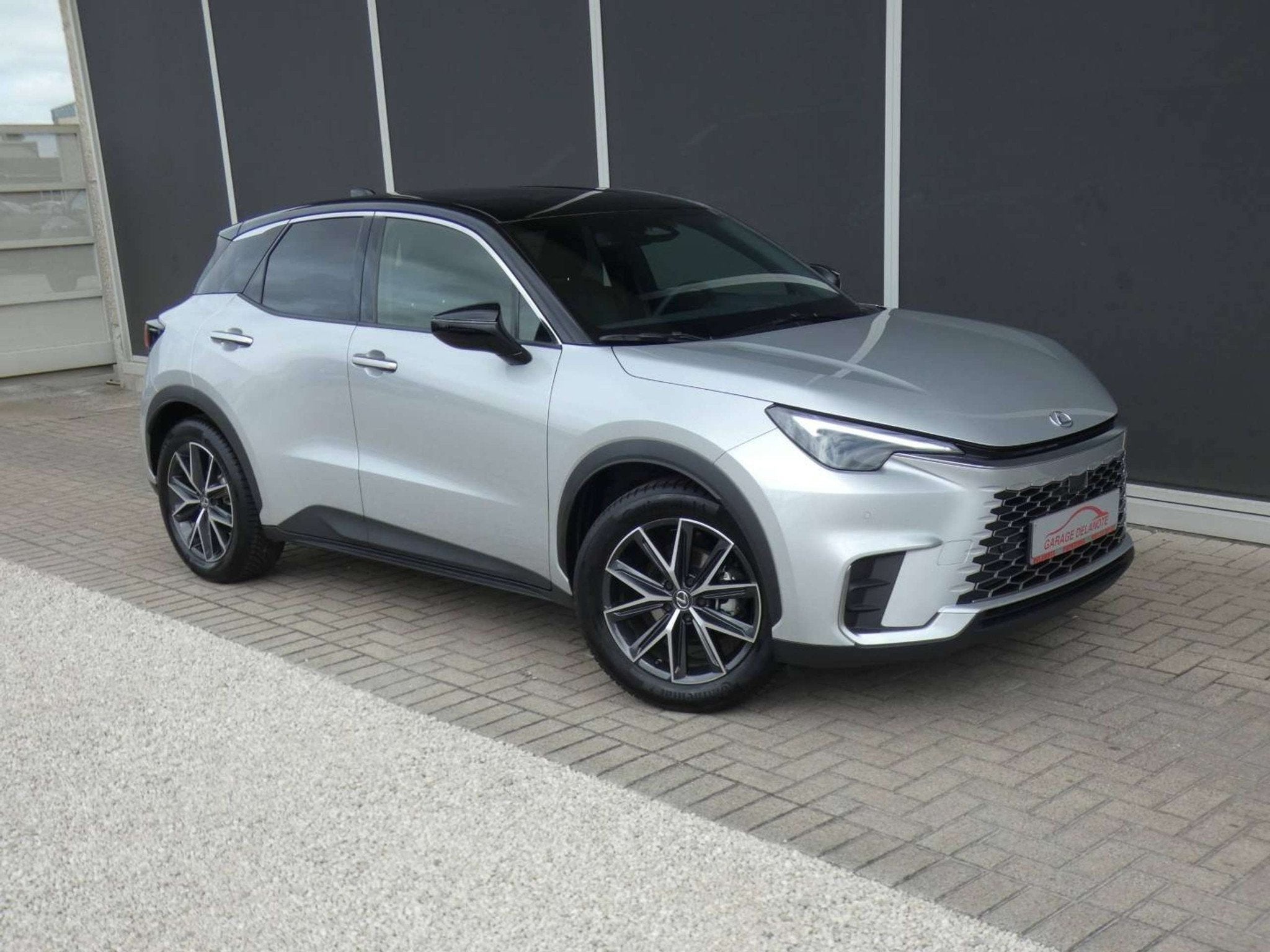 Lexus LBX Hybrid EMOTION +ZWART LEDER +Dodehoek +Zetelverwar, Autos, Argent ou Gris, Achat, 1280 kg, Entreprise