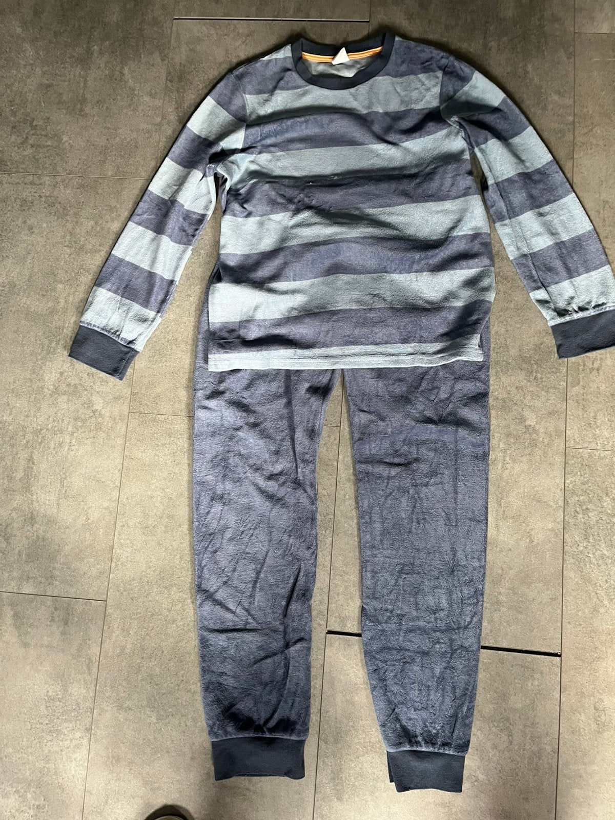 Warme pyjama maat 146-152, Kinderen en Baby's, Kinderkleding | Maat 146, Ophalen of Verzenden, Gebruikt, Jongen, Nacht- of Onderkleding