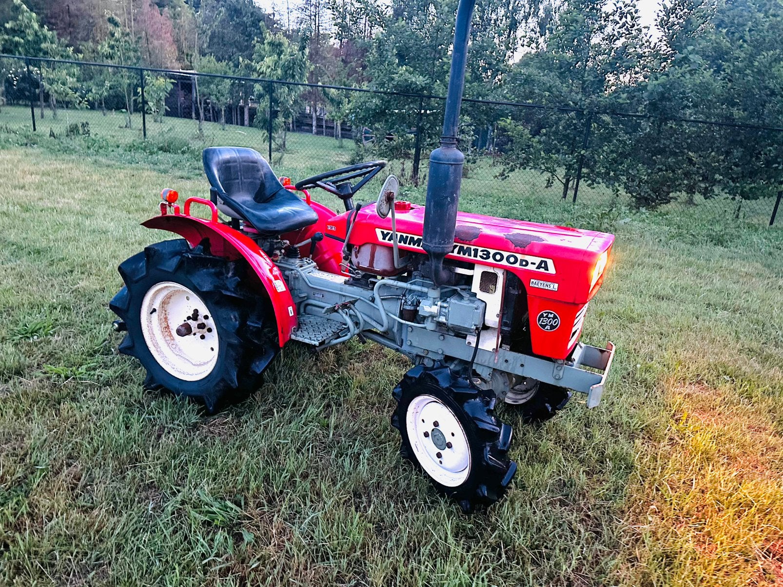 Tracteur compact Yanmar YM1300D-A 4x4 - 15 ch, Articles professionnels, Agriculture | Tracteurs, Enlèvement