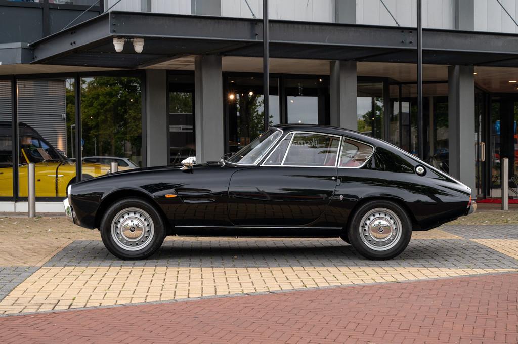 Fiat GHIA 1500 GT, Autos, Oldtimers & Ancêtres, Cuir, Entreprise, Boîte manuelle, Autres couleurs