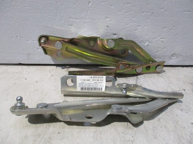 SCHARNIER motor l en r nieuw Opel Vectra B (90508955), Auto-onderdelen, Gebruikt, Opel, Opel Automobile GmbH, Kontakt-opel@opel.com