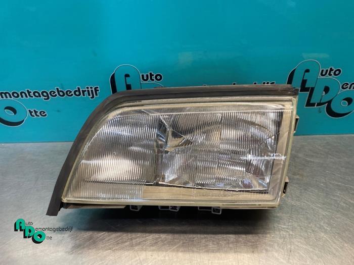 Koplamp links van een Mercedes C-Klasse, Gebruikt, -, Ophalen of Verzenden, -