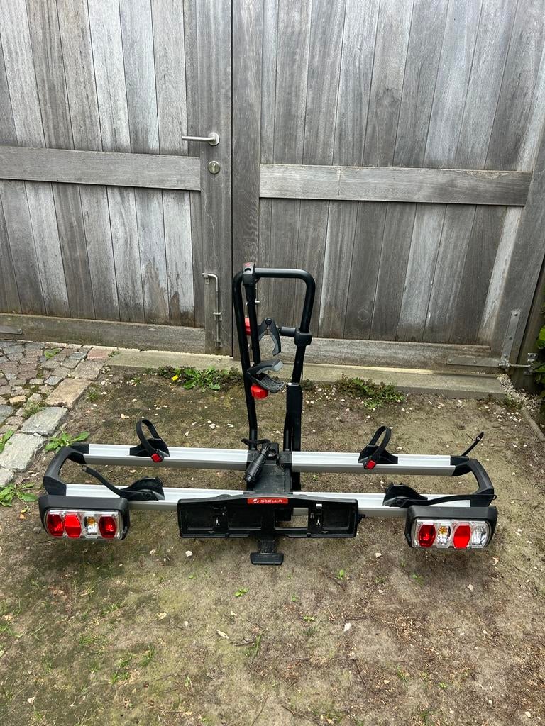 STELLA Grand Vettore Fietsendrager, Ophalen, Gebruikt, 2 fietsen, Trekhaakdrager