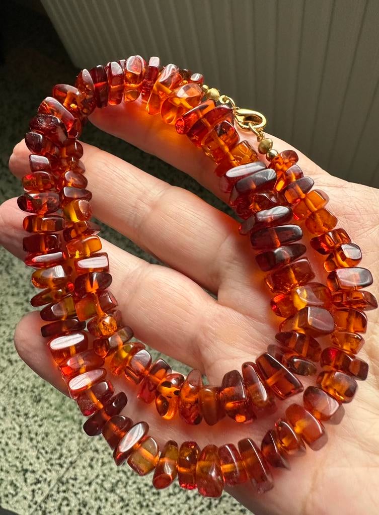 Collier en ambre, Enlèvement ou Envoi, Comme neuf