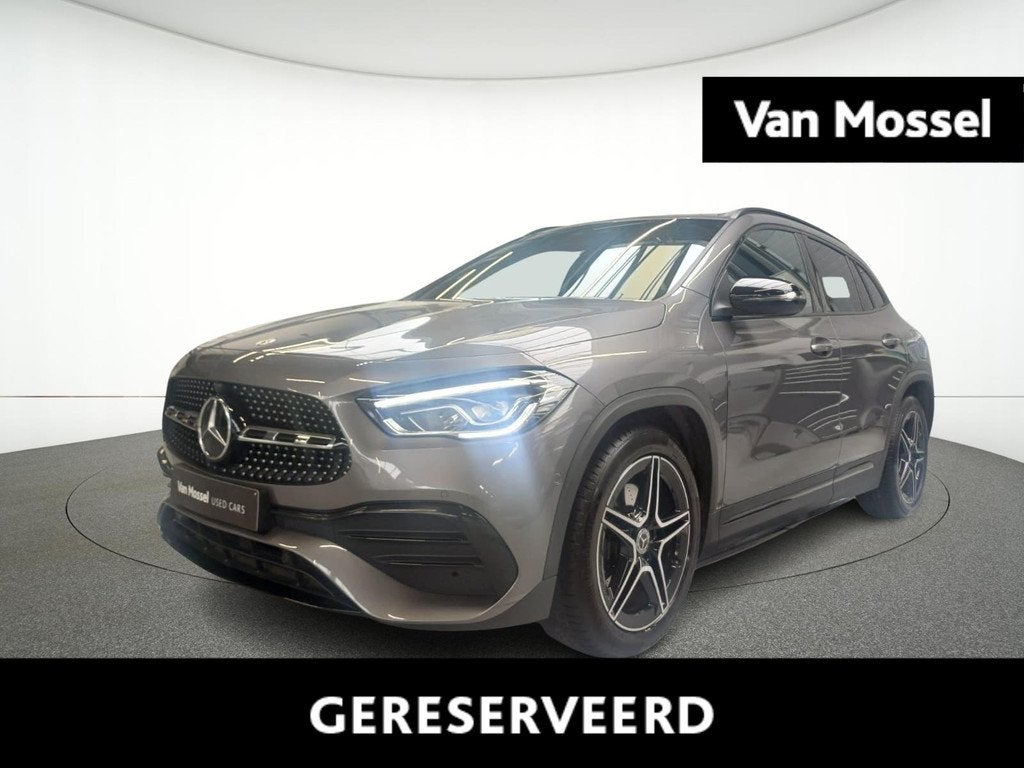 Mercedes-Benz GLA 200 d + AMG LINE + TREKHAAK + CAMERA +, 144 g/km, 1800 kg, Entreprise, Entretenue par le concessionnaire