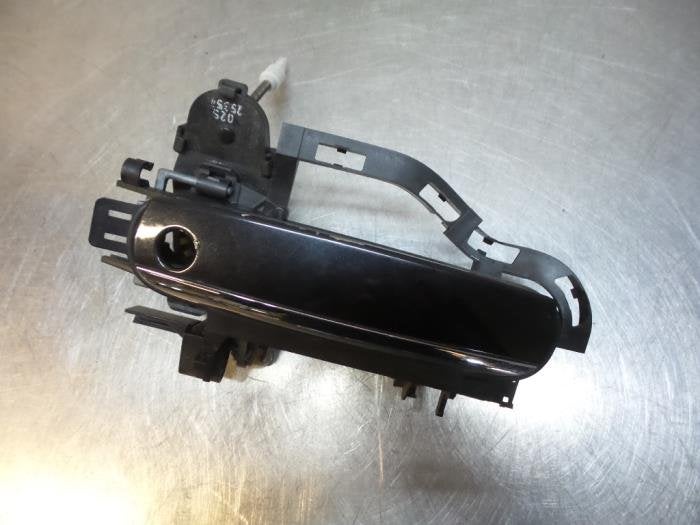 Poignée portière 4portes avant gauche d'un Audi A6 (A6 04-, -, 3 mois de garantie, Audi, Utilisé