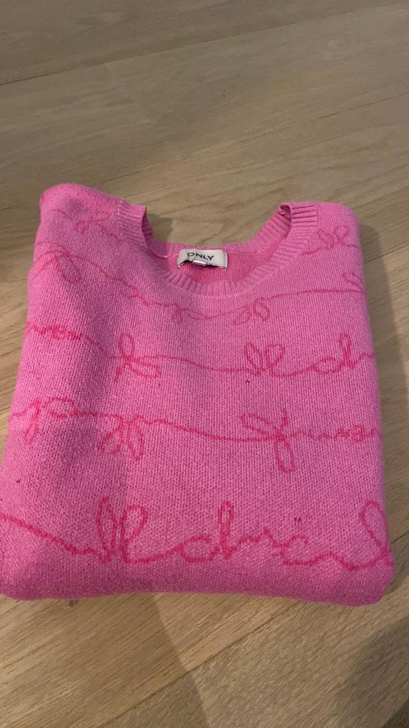 Très joli pull rose de la seule marque, Enlèvement ou Envoi, Comme neuf