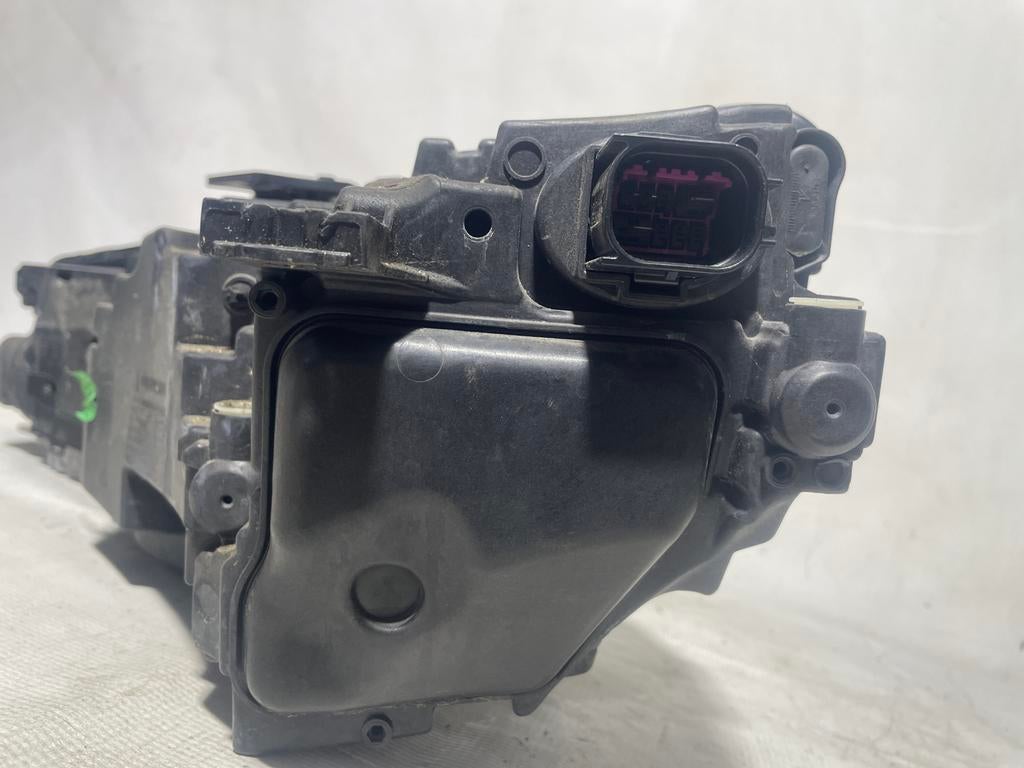Phare droit 8W0941034D Audi A4, Audi, Enlèvement, Utilisé