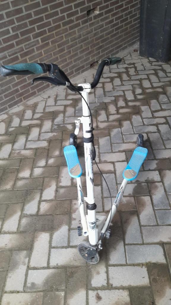 Étape spéciale, Vélos & Vélomoteurs, Enlèvement, Utilisé
