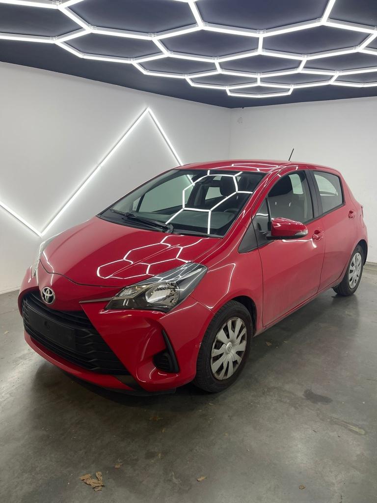 TOYOTA YARIS I 2019 I 109.170KM I 1 JAAR GARANTIE, Autos, Rouge, Achat, Euro 6, Entreprise