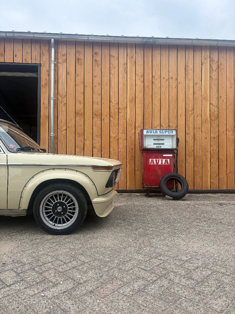 BMW e10 1602 (2002), Beige, Handgeschakeld, Particulier, 2 deurs