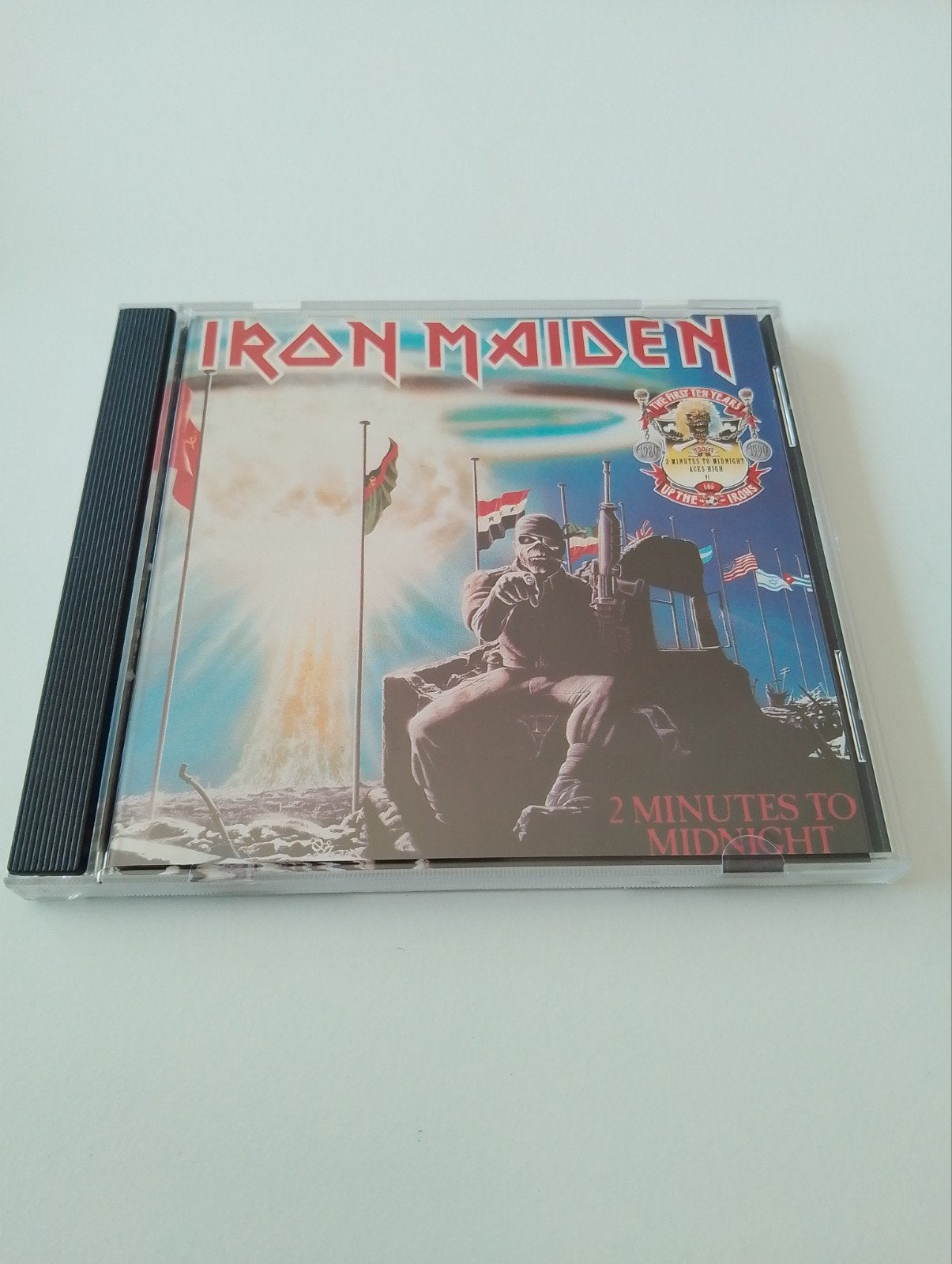 Iron Maiden - 2 minutes avant minuit (les dix premières anné, CD & DVD, CD | Hardrock & Metal, Enlèvement ou Envoi