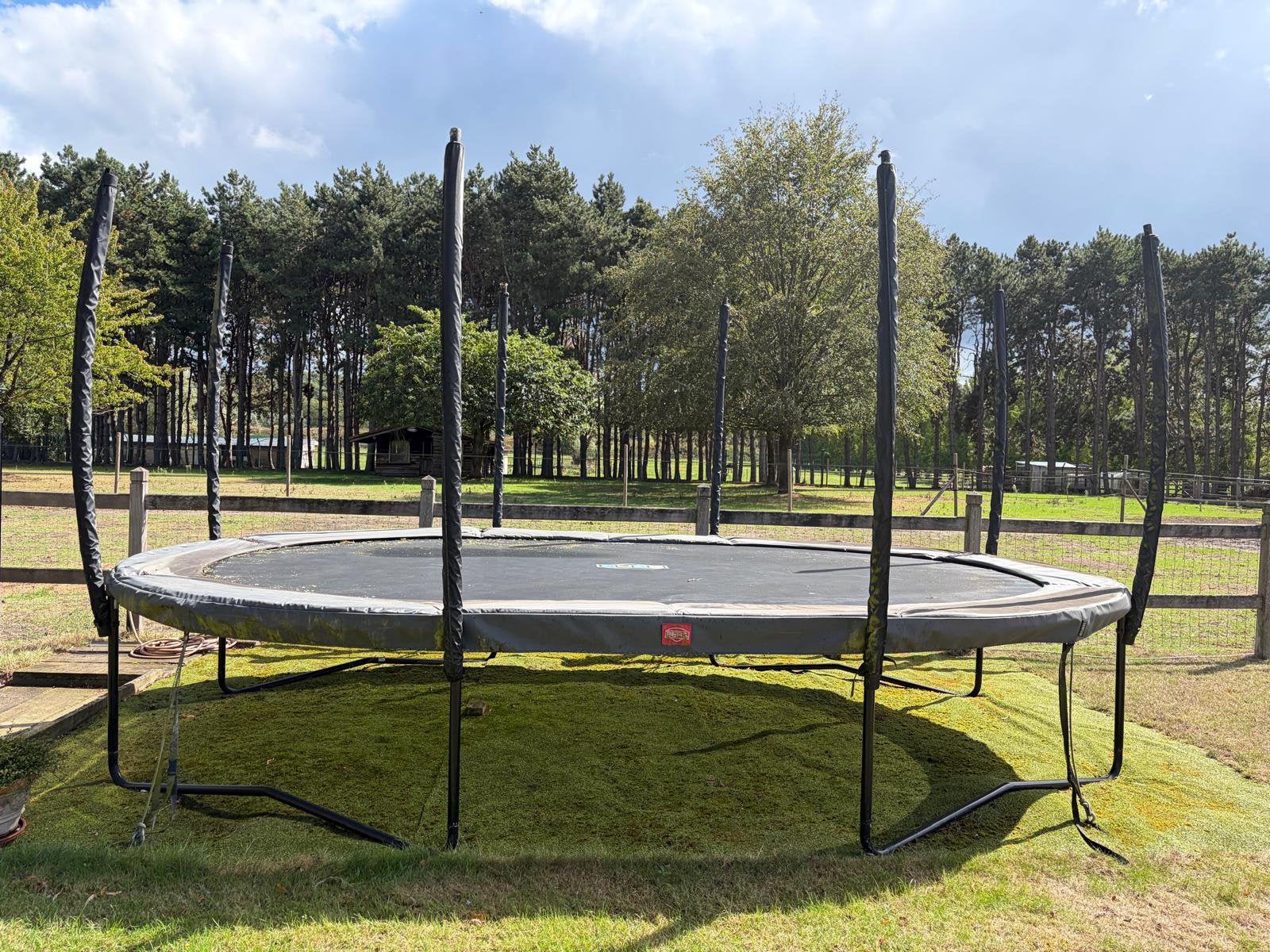 Trampoline: Berg Grand Champion Airflow, Ophalen, Gebruikt