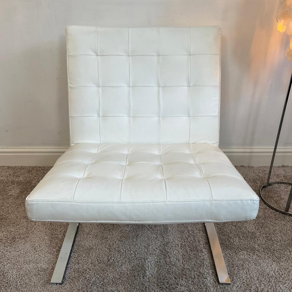 Fauteuil design, cuir blanc  années 90 modèle Valmori, Moins de 75 cm, Comme neuf, 50 à 75 cm, Cuir