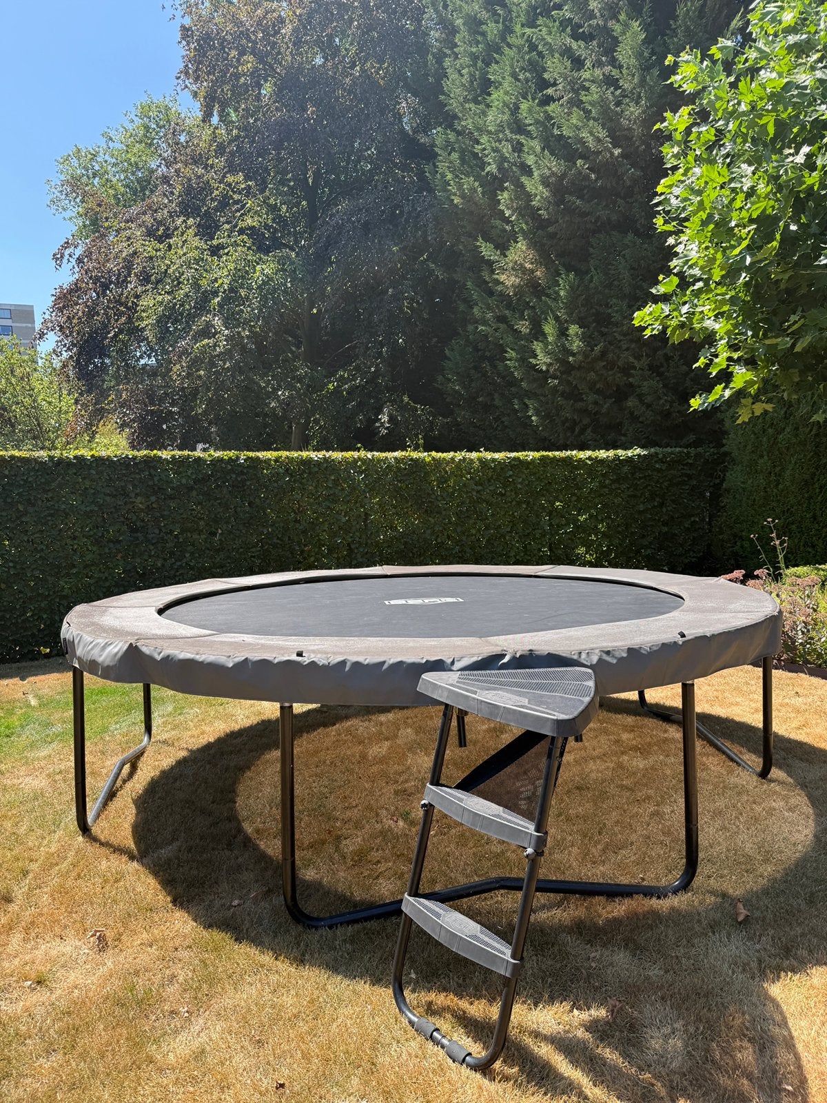Trampoline Berg 3,30 m, Ophalen, Gebruikt
