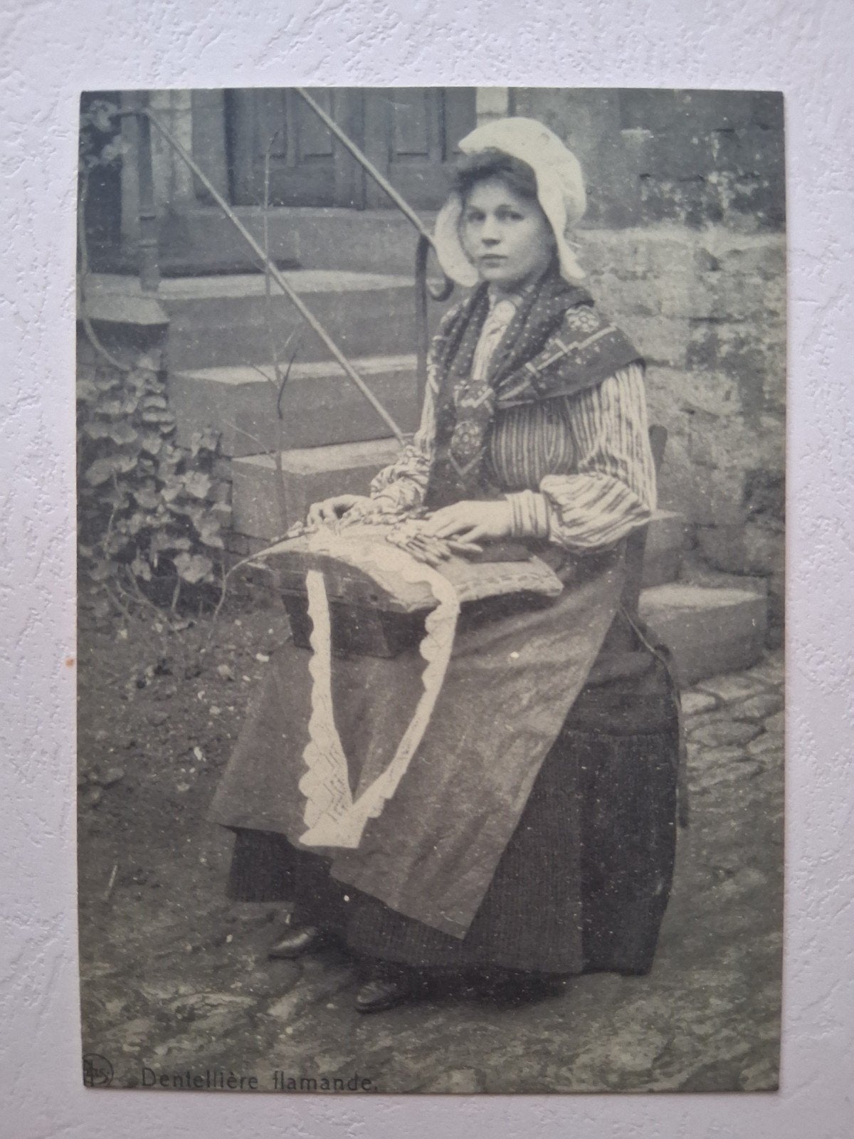 vintage Postkaart Kantklossen Brugge, Enlèvement ou Envoi
