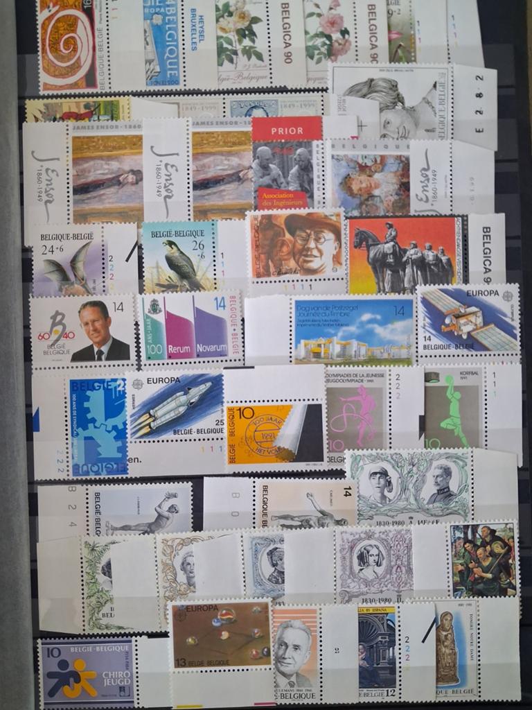 Album avec timbres francs Belges 7542Bfr/€187 -50%, Timbres & Monnaies, Timbres | Europe | Belgique, Sans timbre, Neuf, Non oblitéré