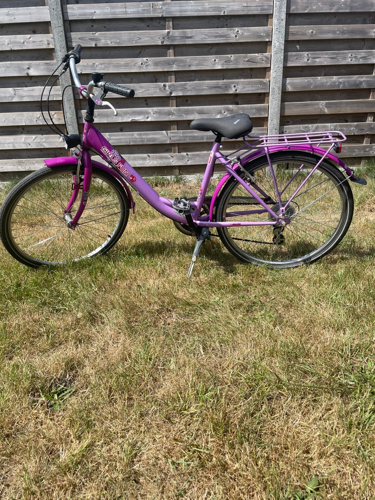 Meisjesfiets 26 inch BFK Lady Bugs, Fietsen en Brommers, Ophalen, Zo goed als nieuw, Versnellingen