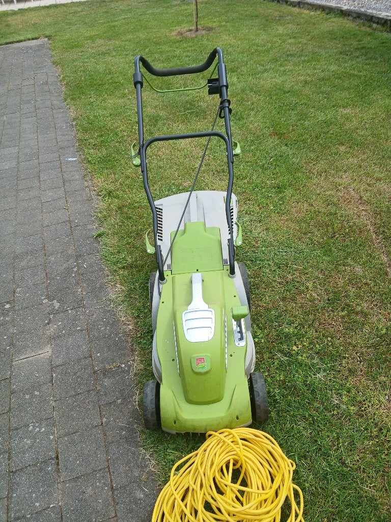 Elektrische grasmaaier met verlengkabel, Cirkelmaaier, Gebruikt, Elektrische grasmaaier, Opvangzak